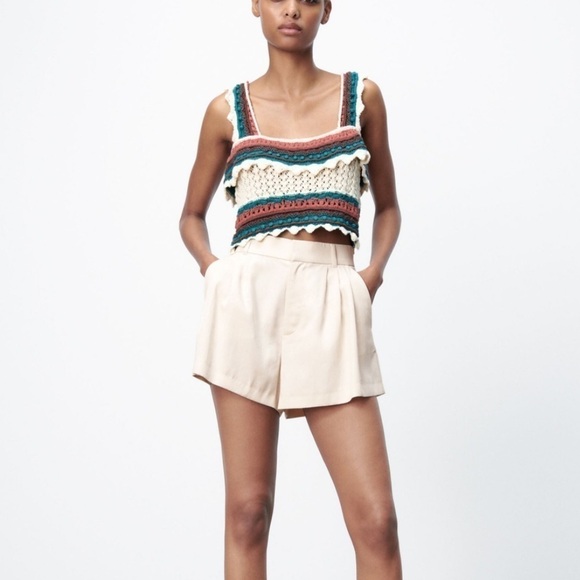 Zara Pleated Shorts Size Small Closet Staple Capsule Wardrobe Bohemian - Picture 1 of 15